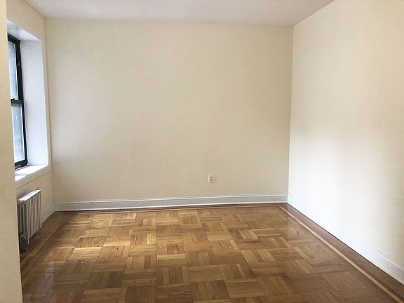 2nd image of 3273 Parkside Pl APT 6C