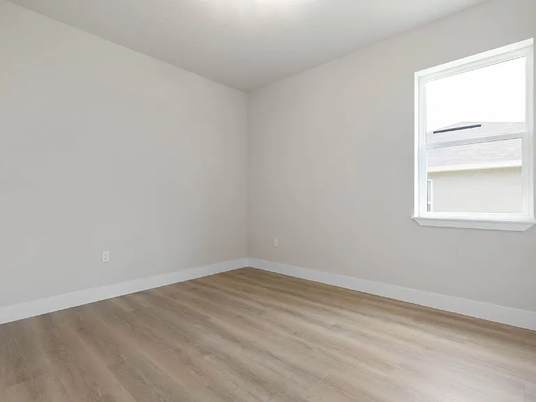 18 Wood Amber Ln #B — Photo 26