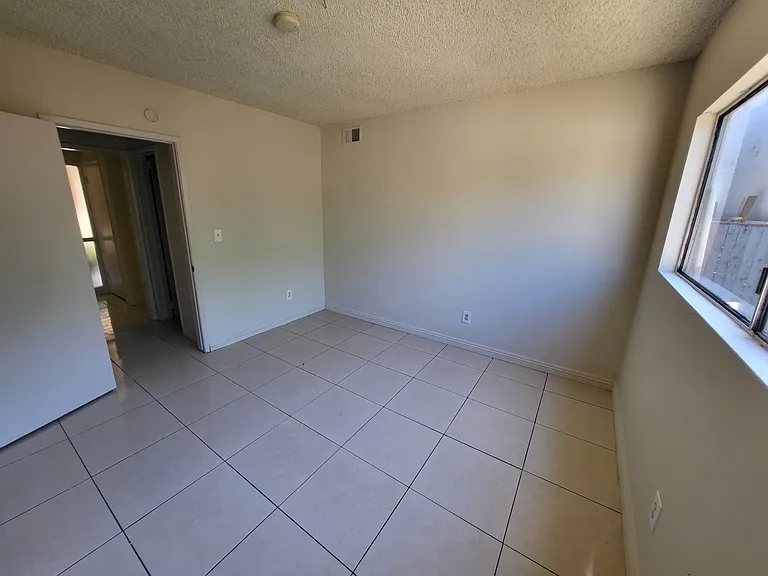 13113 Cypress St #8 — Photo 18