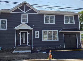 35 Bedford Rd, Dumont, NJ 07628