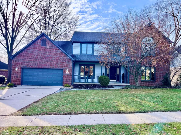 330 Allison Ct, Greenwood, IN 46142