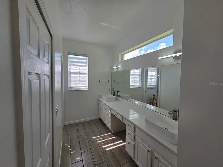 3323 Songbird Ln — Photo 10