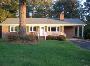 400 E Gwynnfield Rd, Tappahannock, VA 22560