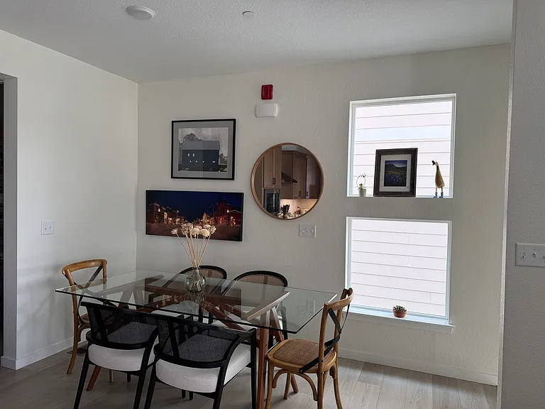 1241 Penner Dr — Photo 3