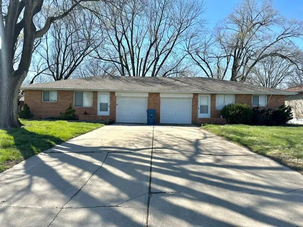 2912 N River Blvd, Sugar Creek, MO 64050