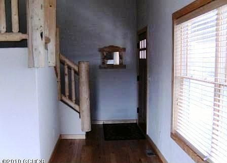 5th image of 512 Pioneer Dr