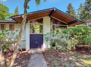 2227 W 29th Ave, Eugene, OR
