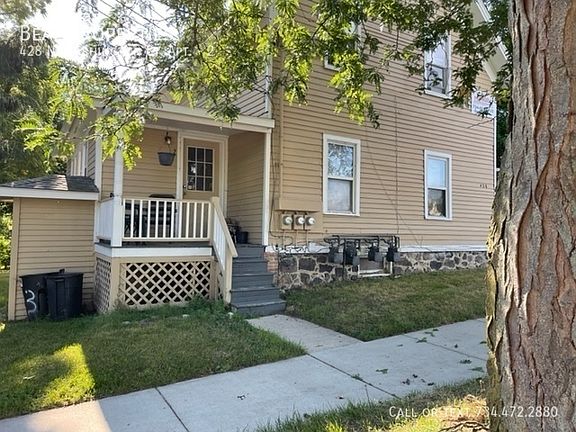 3rd image of 428 N Washington St APT 2