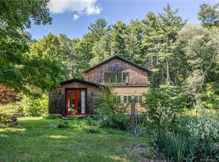 45 W Morris Rd, Bantam, CT 06750