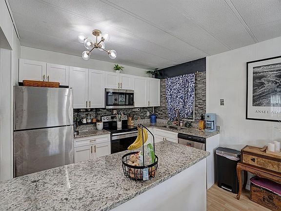 3rd image of 5124 DARLINGTON ROAD