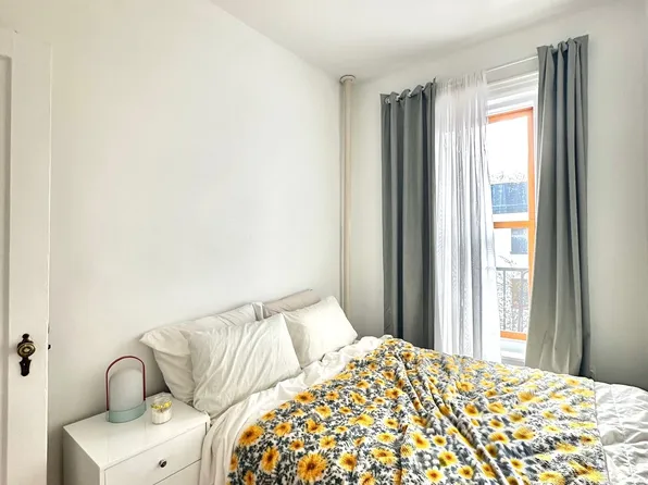 85 Bergen Street image 5 of 6