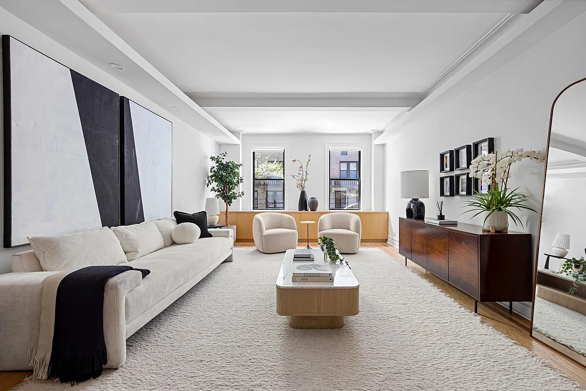 119 East 84th St Unit 2A  