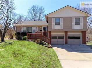 3905 E Red Bridge Rd, Kansas City, MO 64137