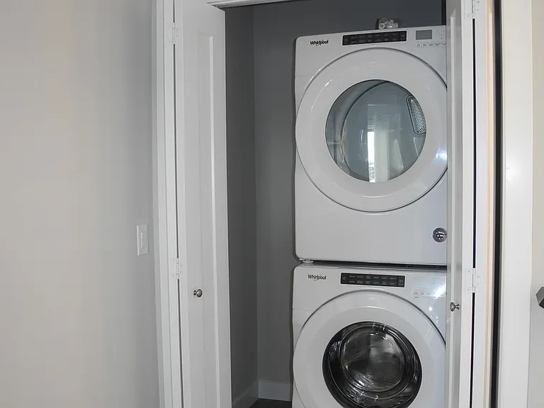 301 Cross Oak Dr #4 — Photo 17