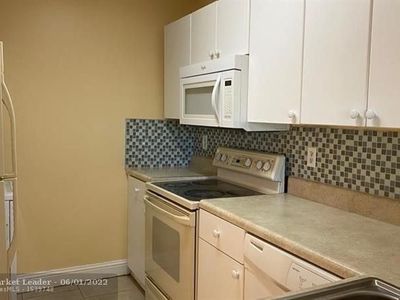 1047 Twin Lakes Dr #27-F, Coral Springs, FL, 33071