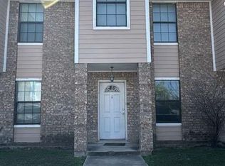 2218 S Tourist Dr APT J, Edinburg, TX 78539