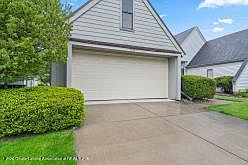 3rd image of 1127 Vail Ct #15