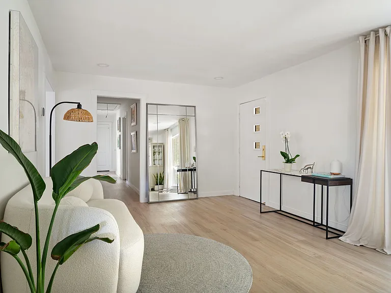 905 Tarryall Dr — Photo 24