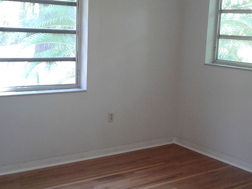 1st image of 6822 Camarin St