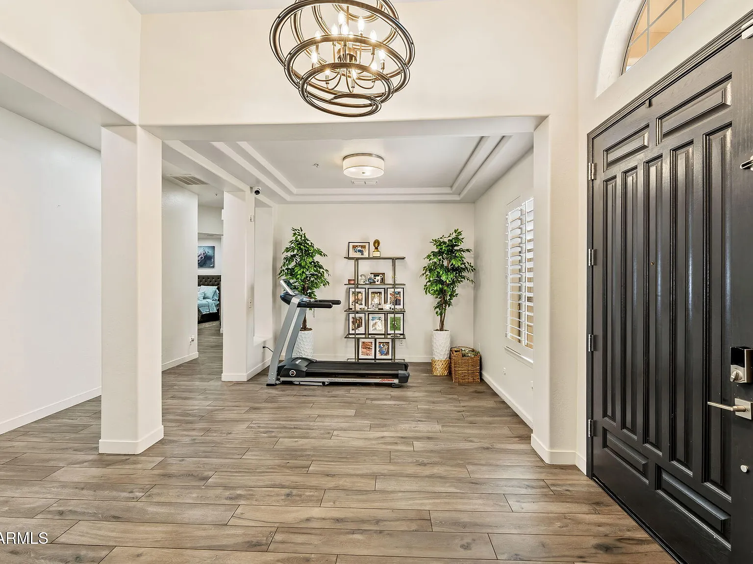 4 bed, 3.0 bath, 2994 sqft, $9,000 — Photo 4