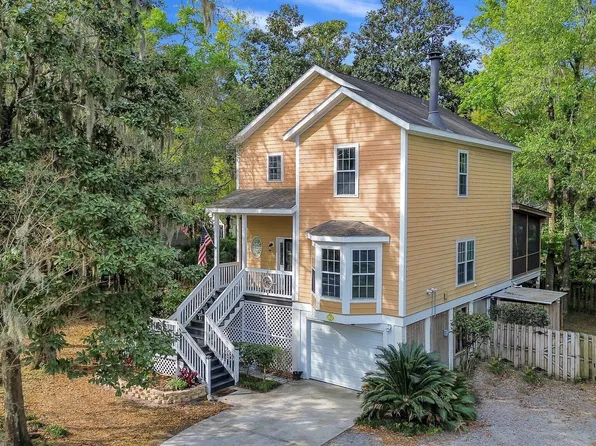 8 Alljoy Road, Bluffton, SC 29910