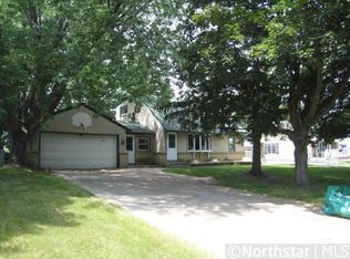 1977 Jackson St, Saint Paul, MN 55117