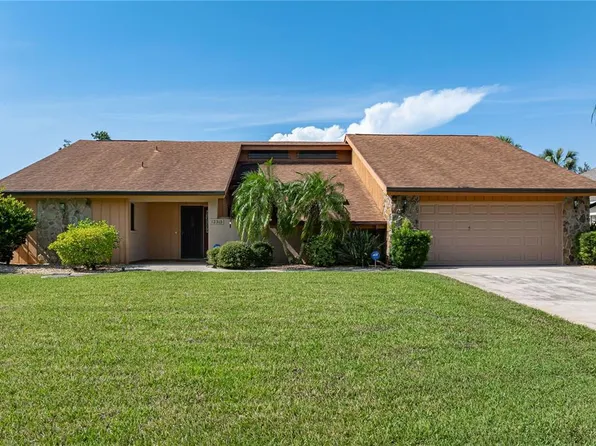 12313 SW Kingsway Cir, Lake Suzy, FL 34269