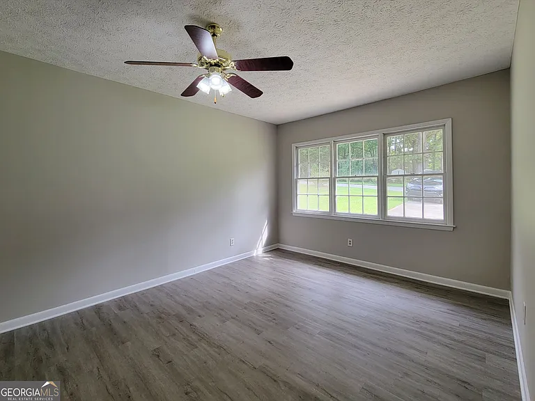 858 Pine Shadow Ln — Photo 12