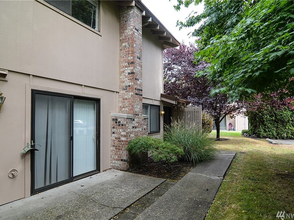 1st image of 2804 Garden Ct APT C