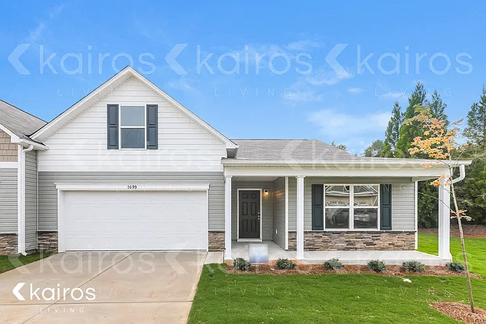 1699 Amberlight Cir — Photo 1