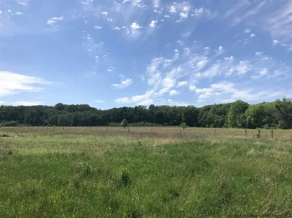 3800 Main St, Stone Ridge, NY 12484