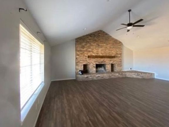 Additional Living Room