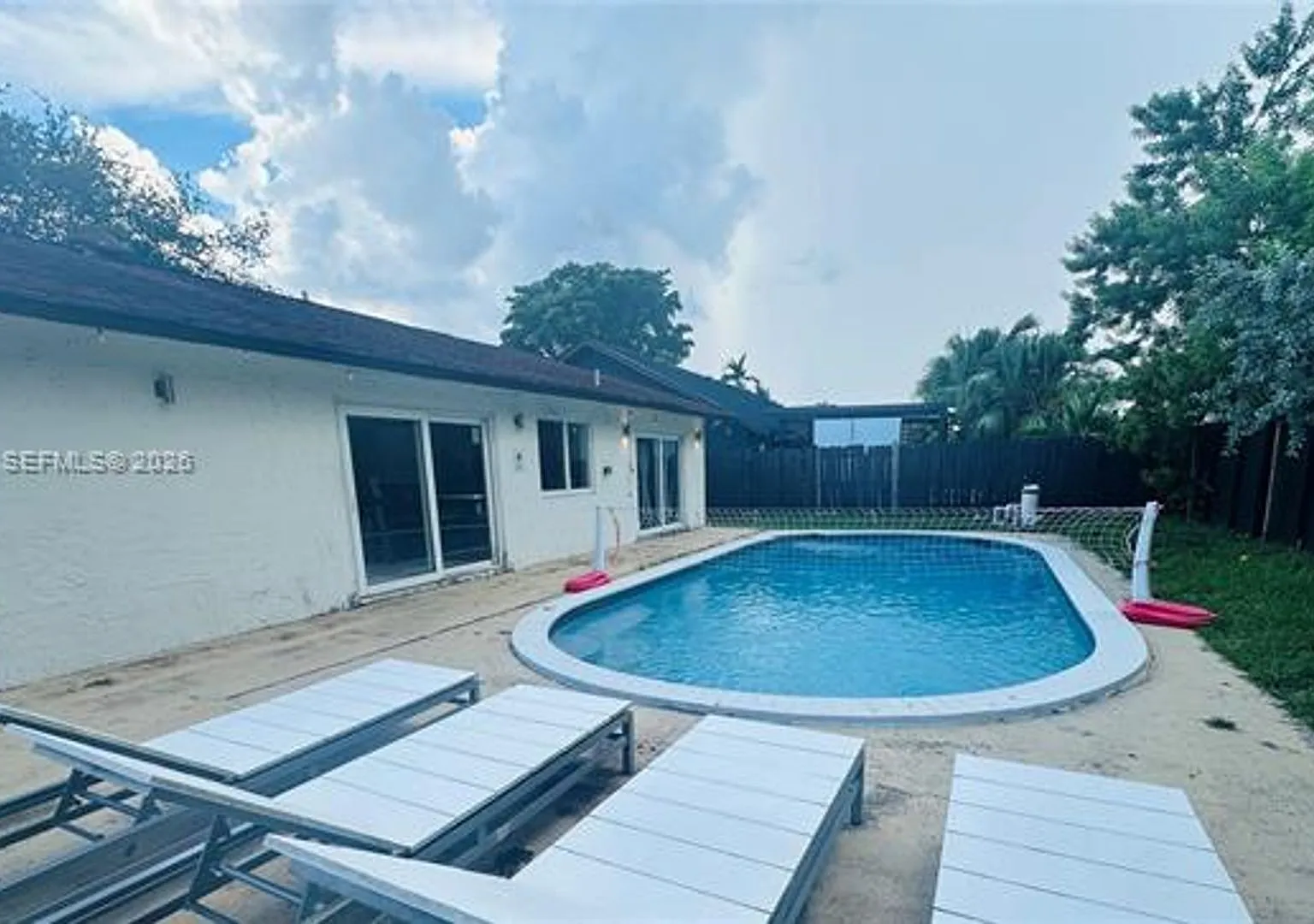 851 NE 205th St # 851, Miami, FL 33179 — Photo 3