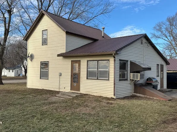 106 Highway 141, Bayard, IA 50029