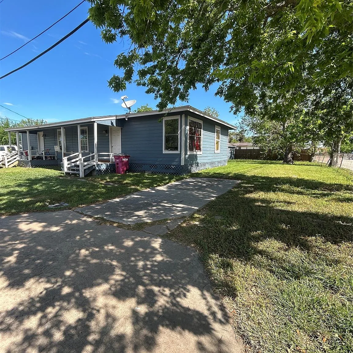 2 bed, 1.0 bath, $850 — Photo 3