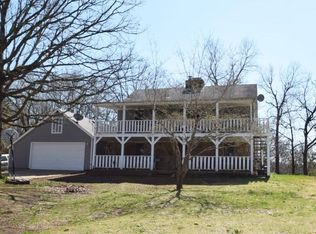 8120 E Old Ritchie Rd, Lead Hill, AR 72644