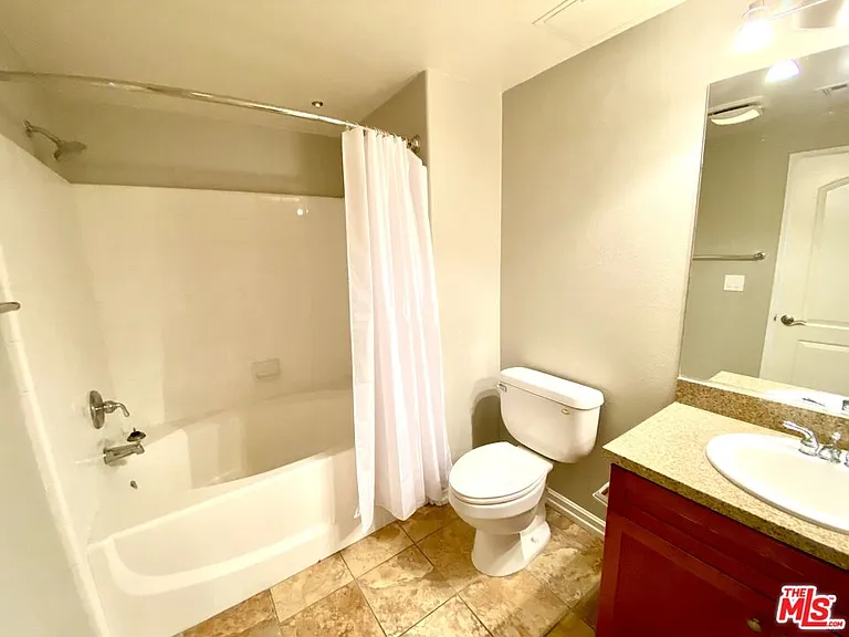 629 Traction Ave #238 — Photo 6
