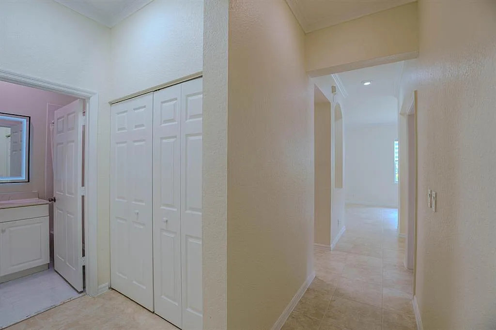 3 bed, 1532 sqft, $3,350 — Photo 4