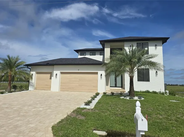 7 Sunflower Dr, Placida, FL 33946