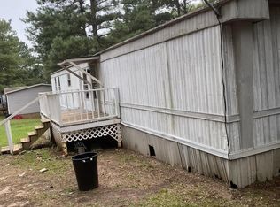 1021 Saluda St, Chesnee, SC 29323