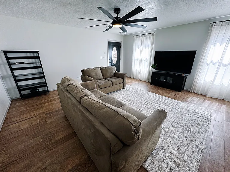 7520 Button Quail Ave NW — Photo 4