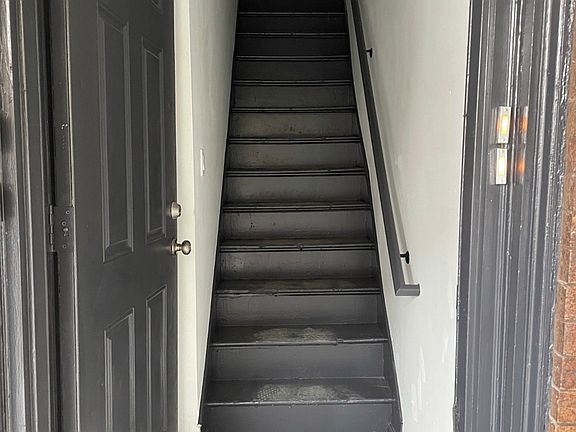 2nd image of 3761 N 18th St Floor 2