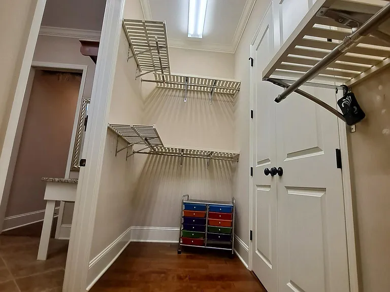 12170 Inglecrest Ln — Photo 24