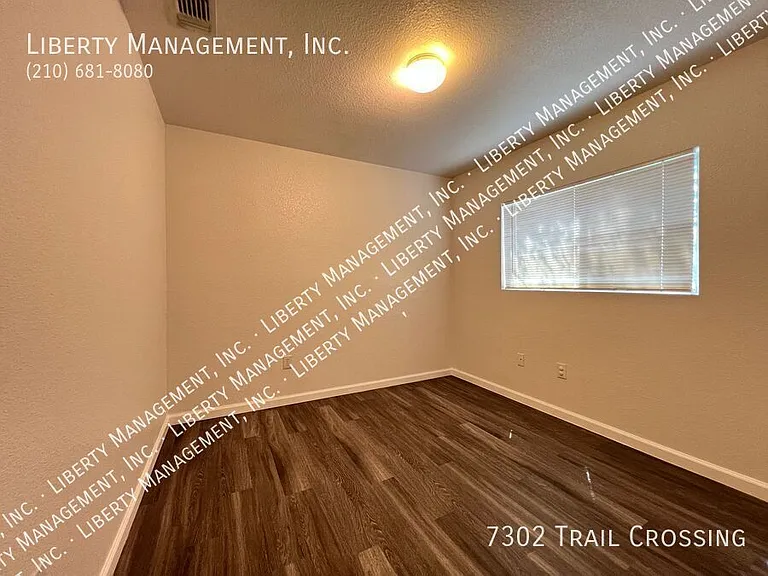 7302 Trail Xing — Photo 9