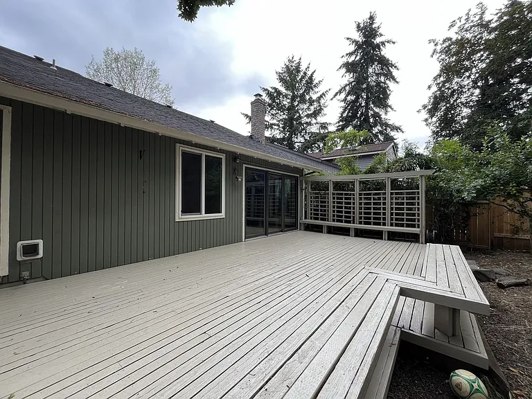 4737 SW Pendleton St — Photo 39