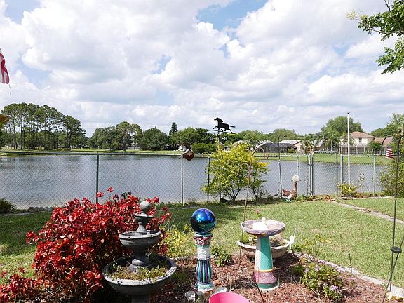 4th image of 1604 Sweetwood Dr