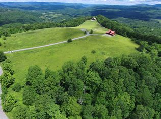1003 Sunset Mountain Vlg, Slatyfork, WV 26291