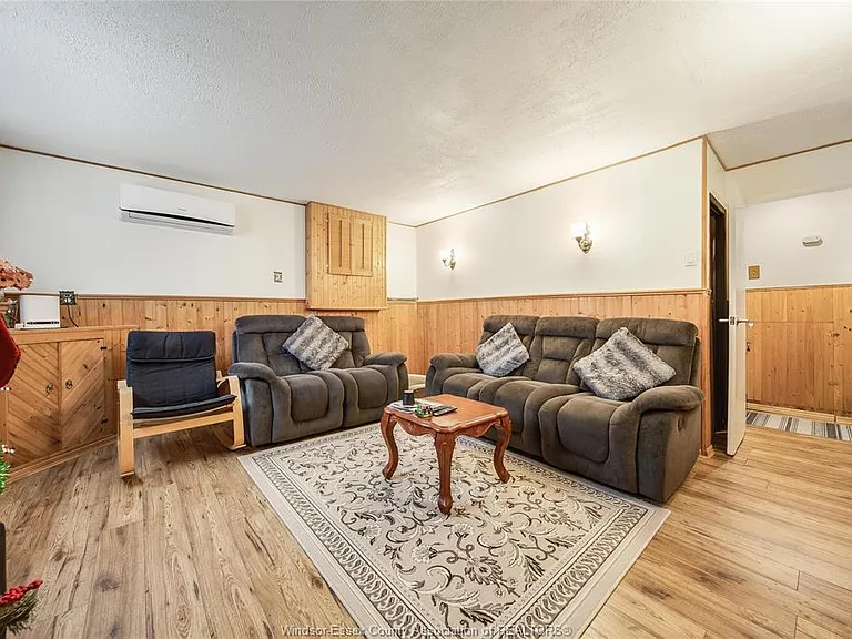 1229 Arncliffe Pl — Photo 22