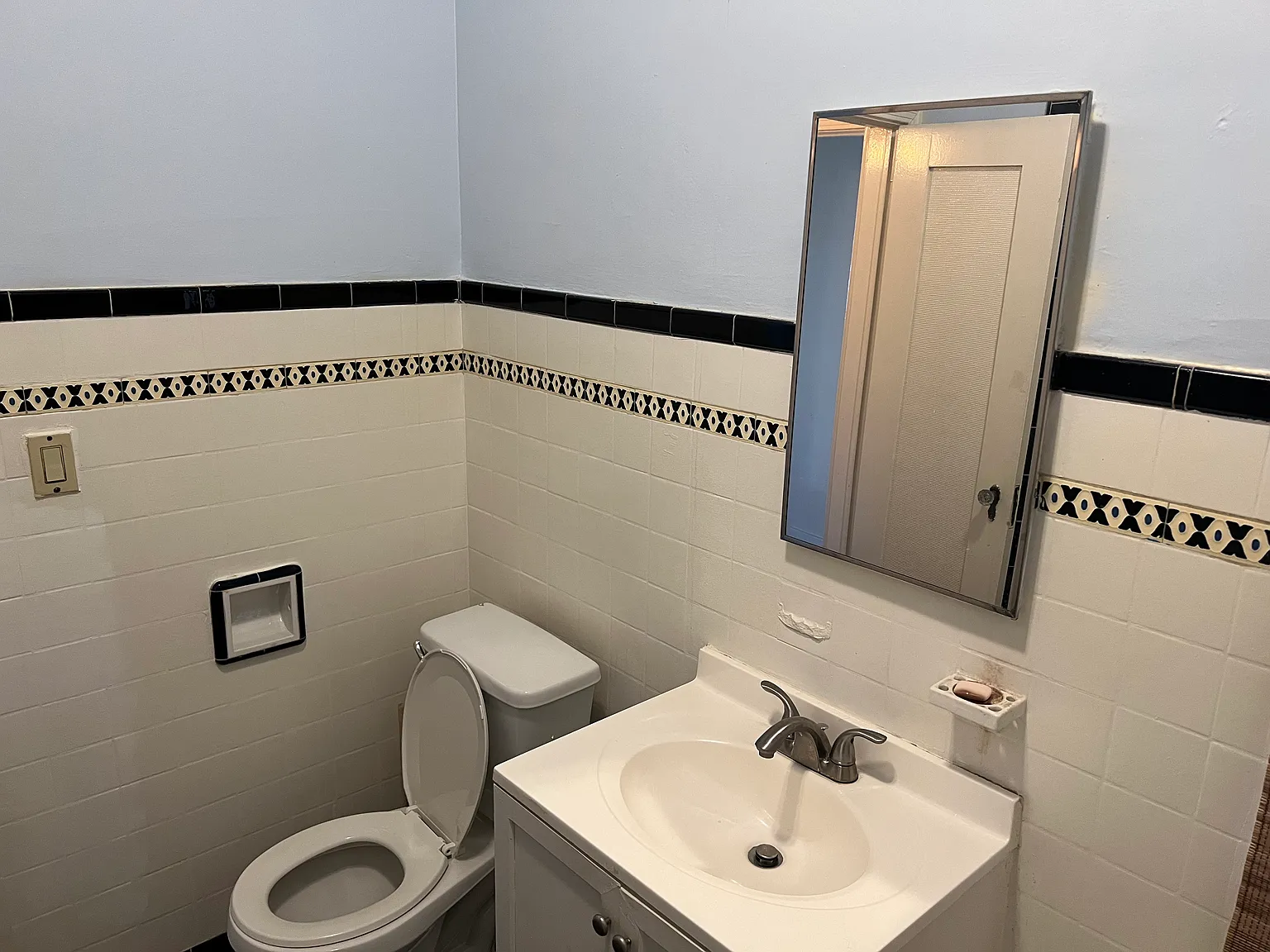 Studio, 600 sqft, $1,449 — Photo 4