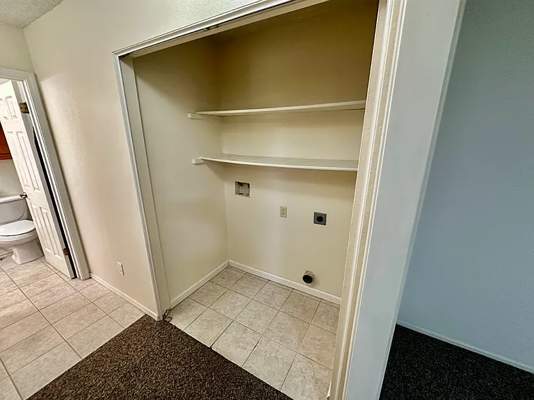 4063 N Sunnyside Ave — Photo 20